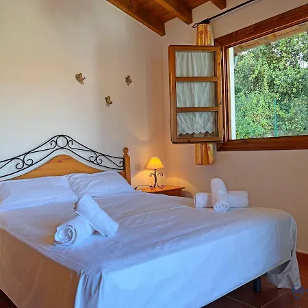 Encinas Adosado En Сasa de vacaciones