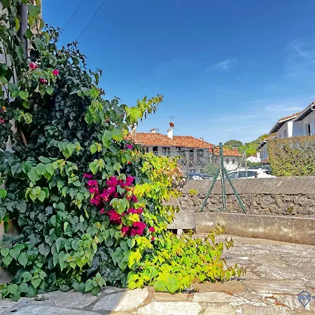 Сasa de vacaciones Encinas Adosado En *