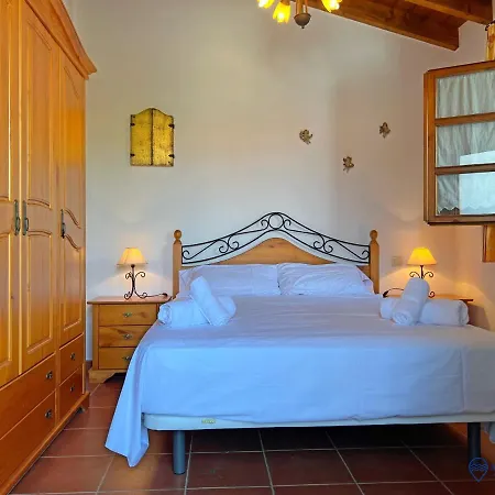 Сasa de vacaciones Encinas Adosado En