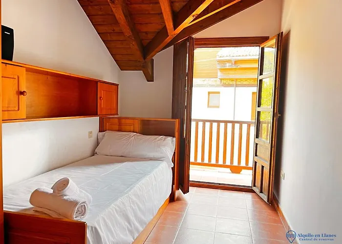 Encinas Adosado En * Pechon