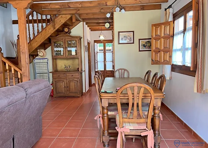 Encinas Adosado En Holiday home *