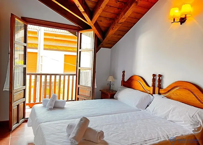 Holiday home Encinas Adosado En Pechon